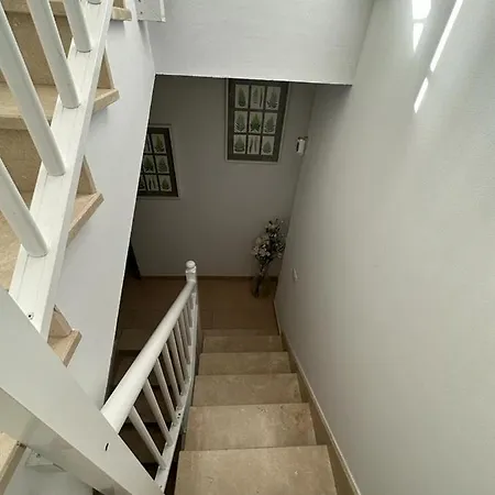 Apartamento En Tenerife Sur * Los Abrigos