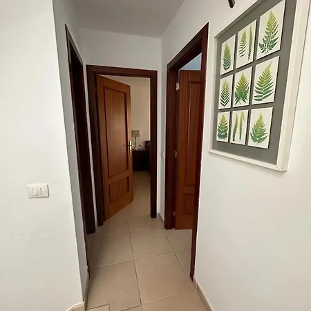 Apartamento En Tenerife Sur * Los Abrigos